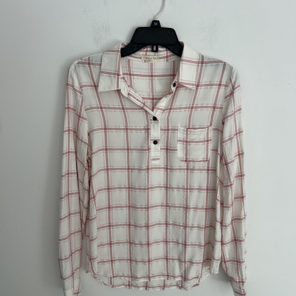 Cooper Key Women M Long Sleeve Collard Red/Gold Thread Plaid Lightweight Blouse